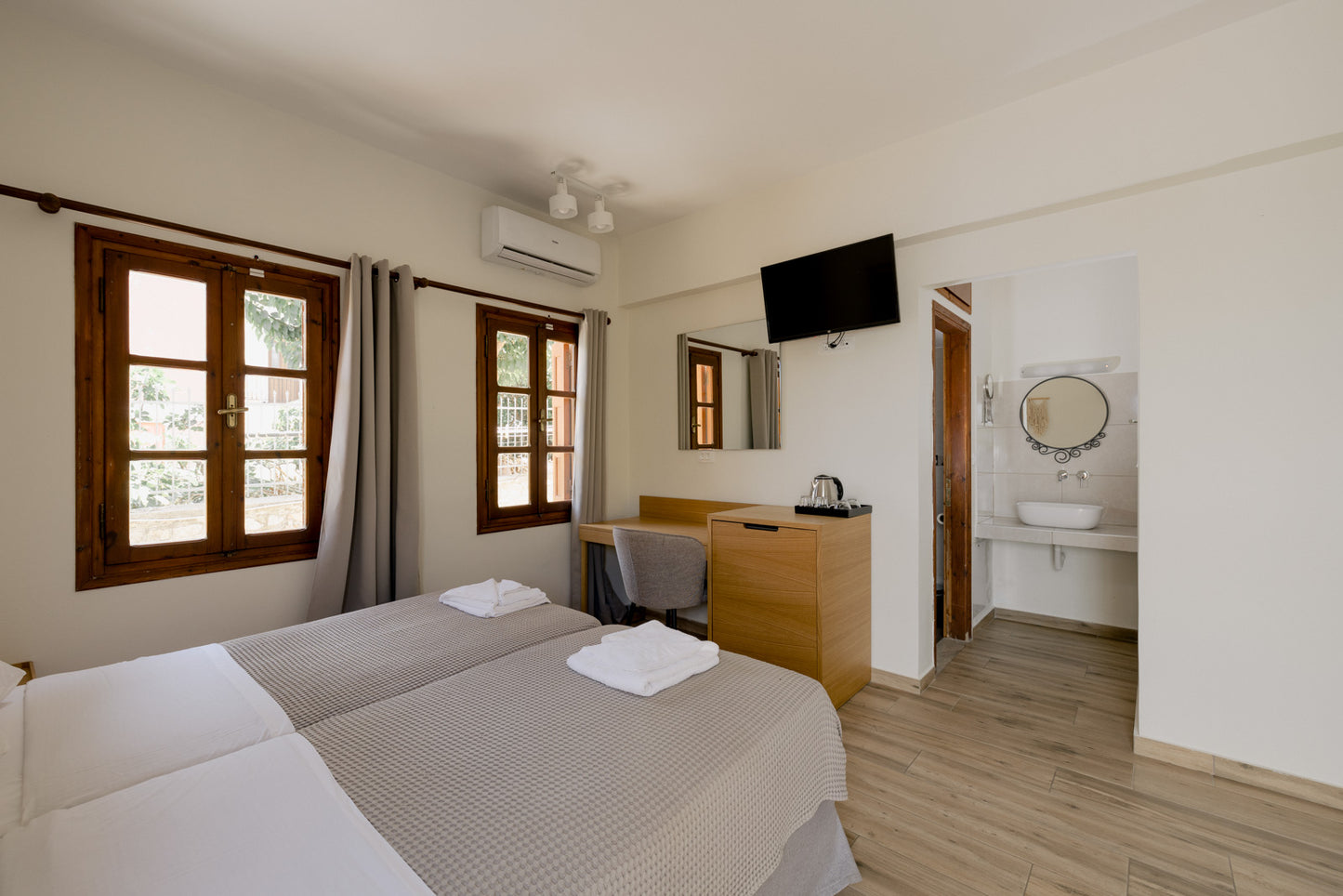 Symi Girls Trip Shared Room