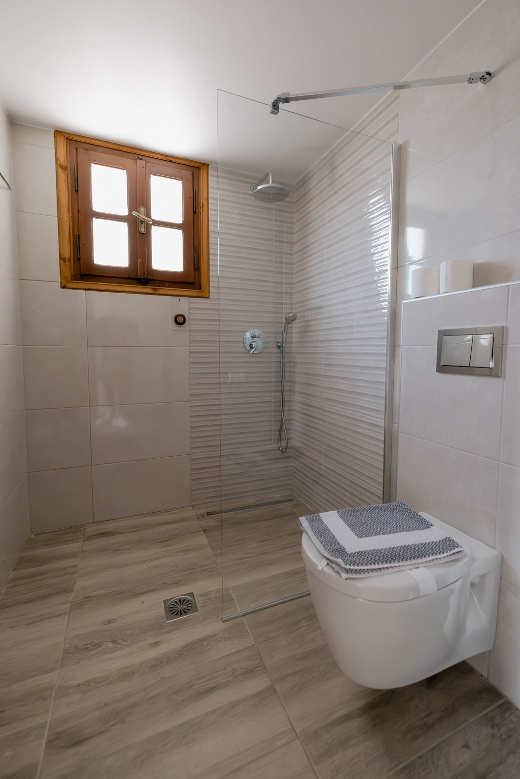 Symi Girls Trip Shared Room
