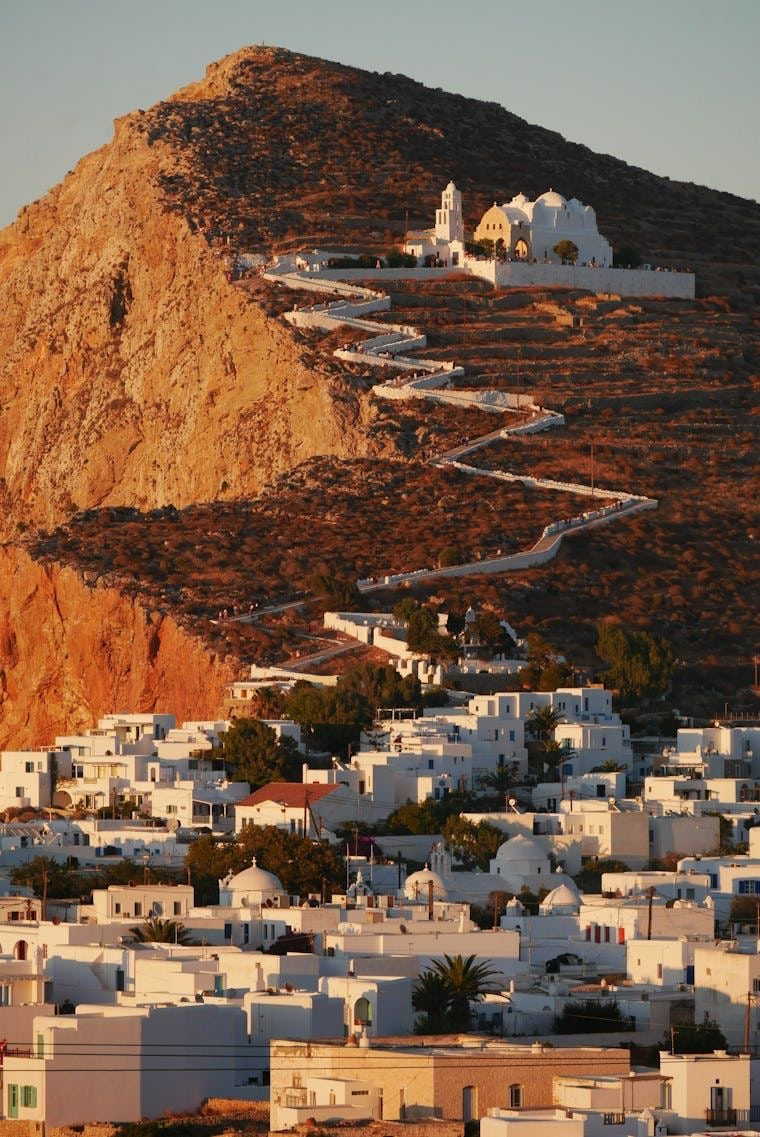 Folegandros Girls Trip 15.9.2026 - 19.9.2026