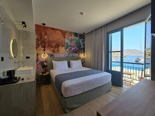 Symi Girls Trip Solo Room